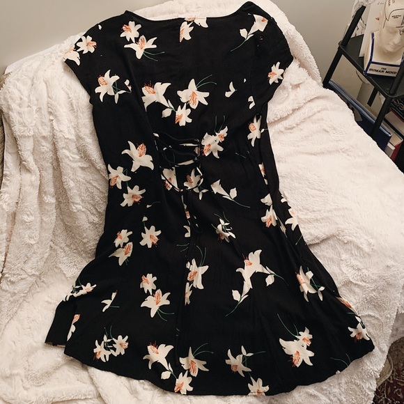 Floral mini dress - Picture 3 of 6